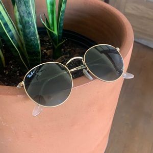 ray ban round wire frame sunglasses black
